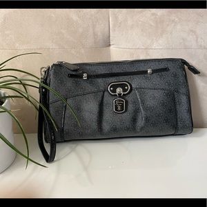Guess Clutch bag